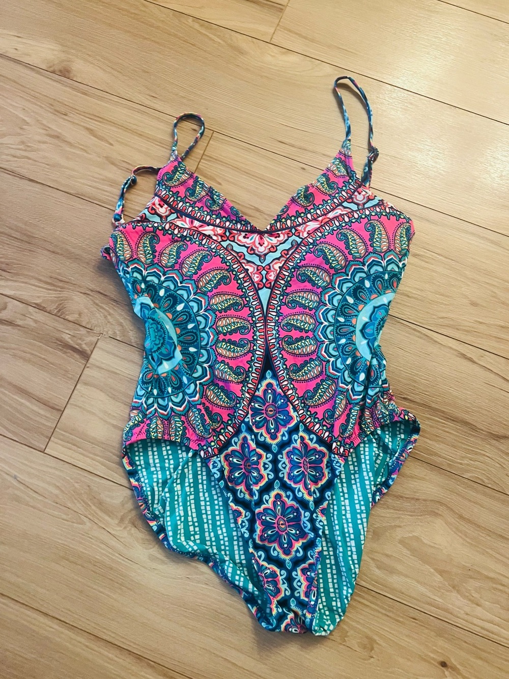 Vera Bradley Teal and White Geometric Print Dress
